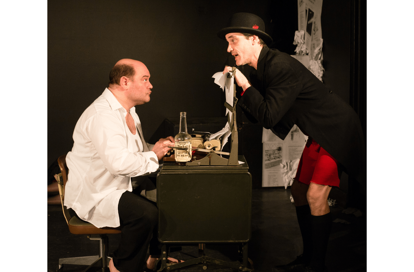 2 actors in a scene from Damn this Transmigration